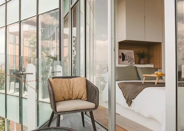 Prime Location Loft Cozy & Fully Equipped W Ac